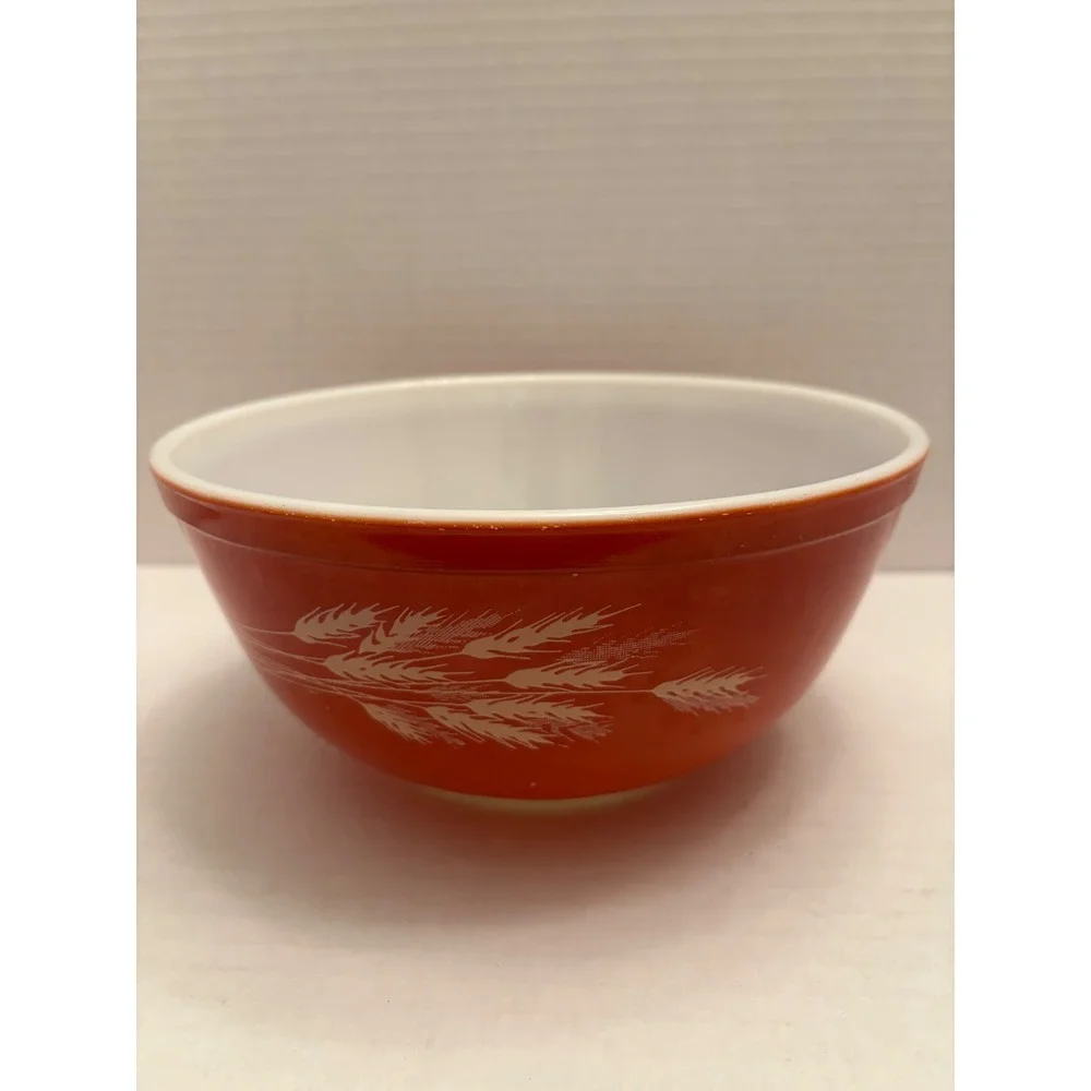 Vintage Pyrex Autumn Harvest 403 Mixing Bowl 2.5 Qt Orange Wheat Stalks